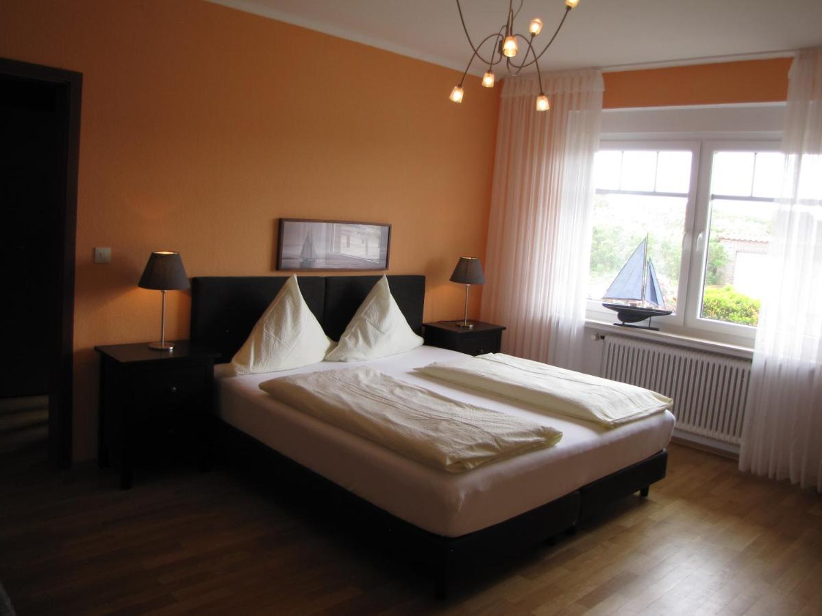 Strandhotel-Najade Borkum Bagian luar foto