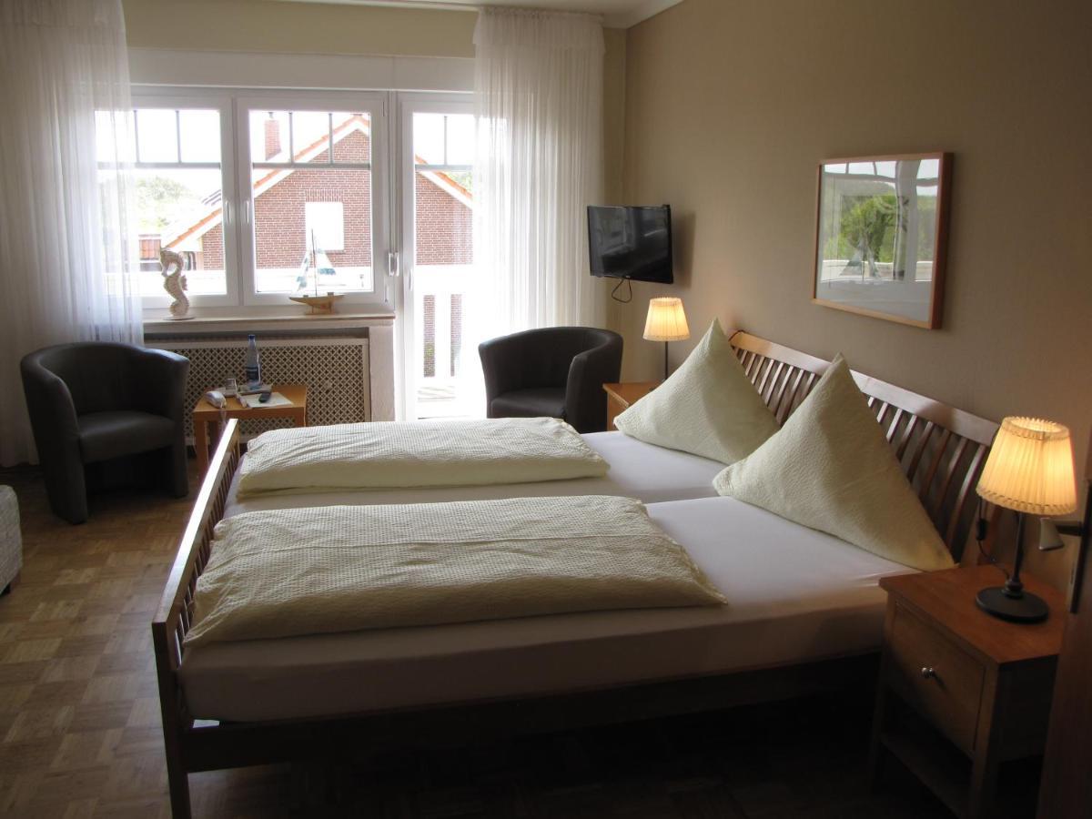 Strandhotel-Najade Borkum Bagian luar foto