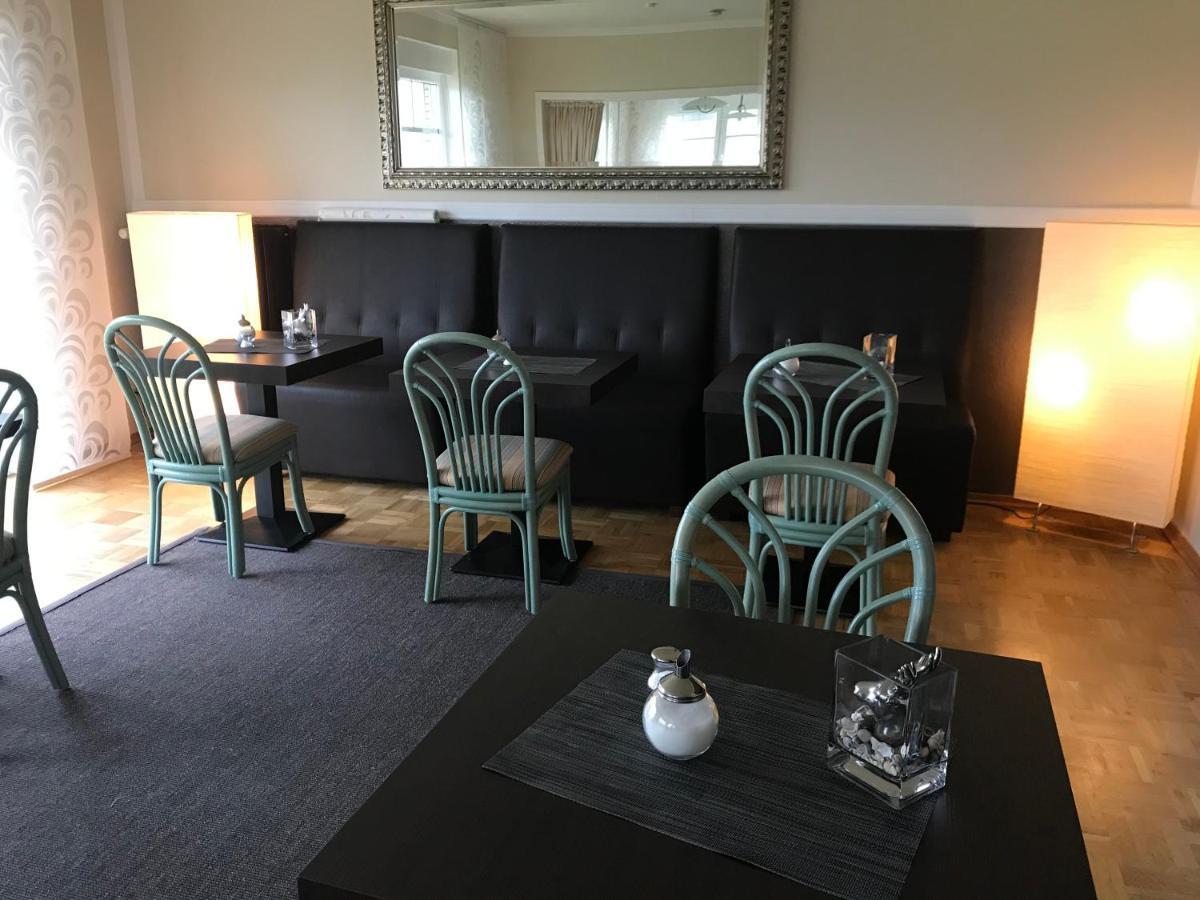 Strandhotel-Najade Borkum Bagian luar foto