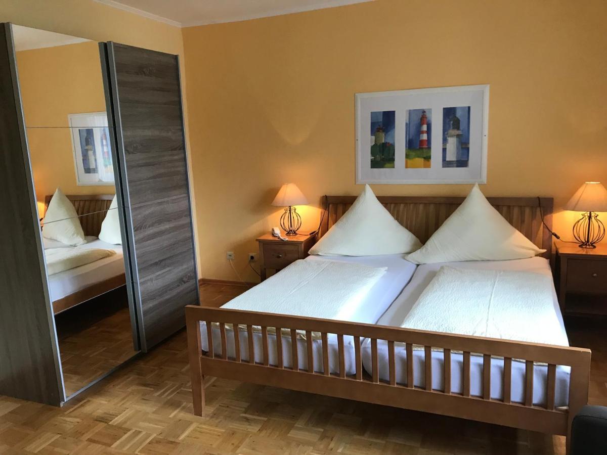 Strandhotel-Najade Borkum Bagian luar foto